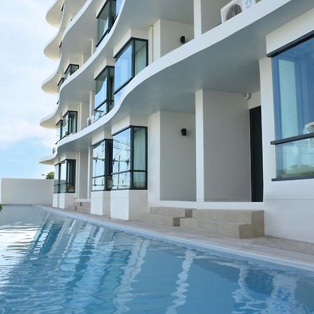 Wyndham La Vita Rawai Phuket Екстер'єр фото