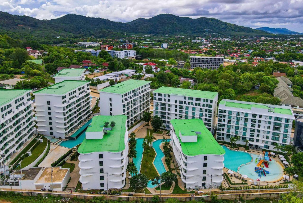 Wyndham La Vita Rawai Phuket Екстер'єр фото