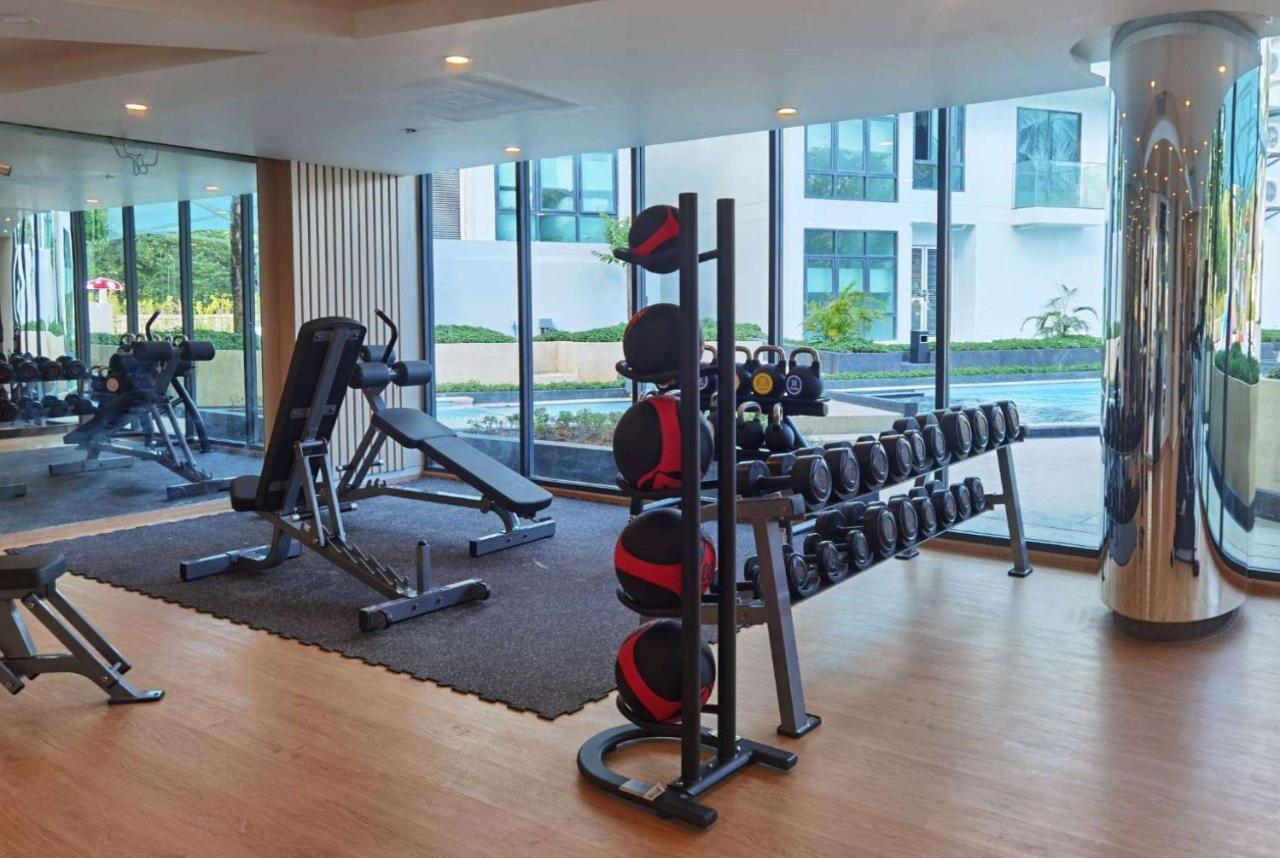 Wyndham La Vita Rawai Phuket Екстер'єр фото