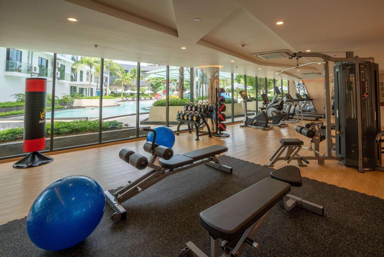 Wyndham La Vita Rawai Phuket Екстер'єр фото