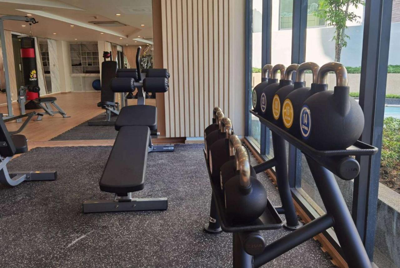 Wyndham La Vita Rawai Phuket Екстер'єр фото
