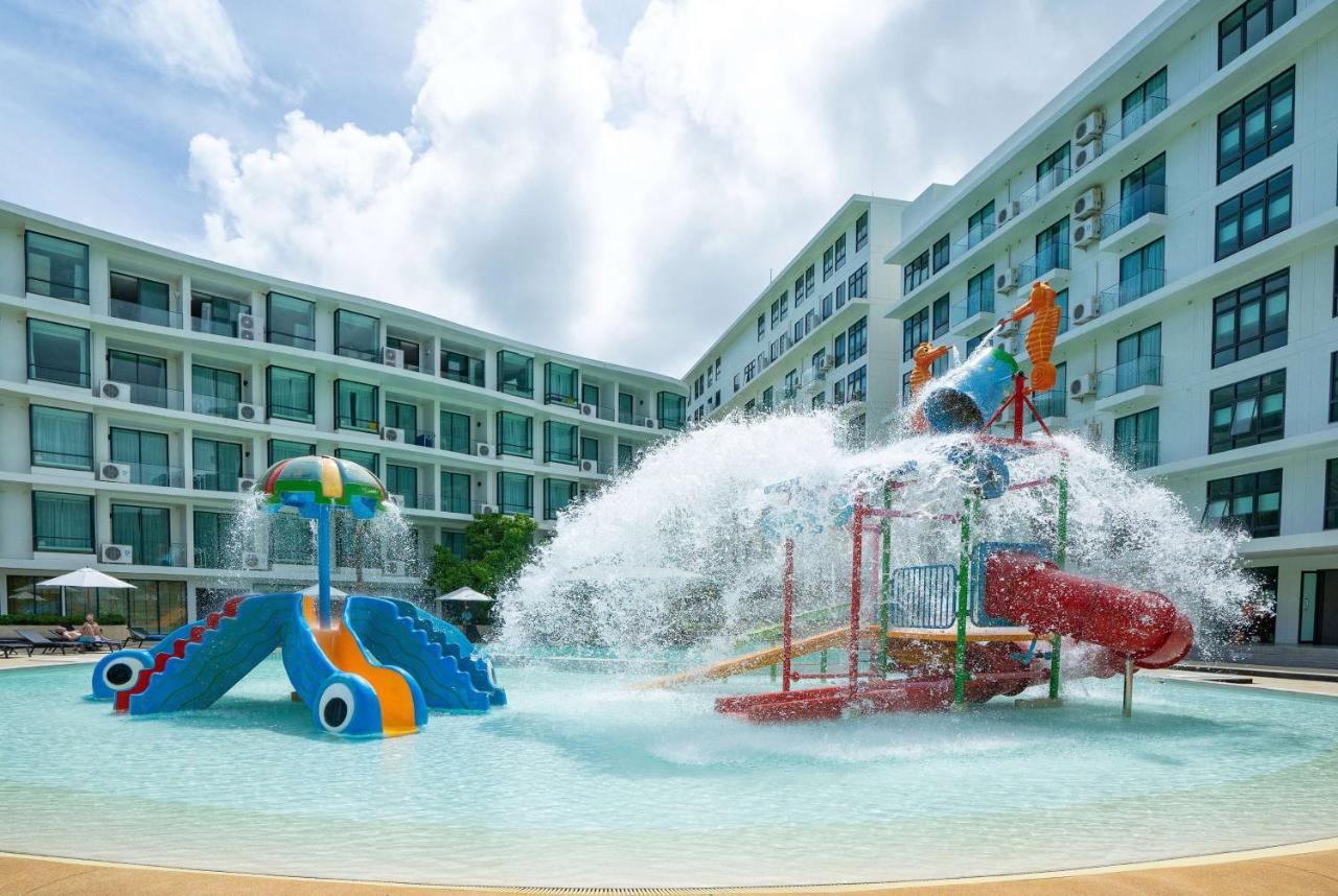 Wyndham La Vita Rawai Phuket Екстер'єр фото