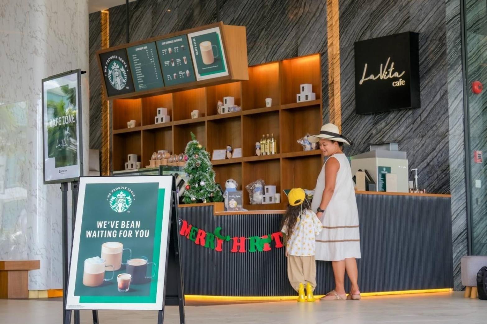 Wyndham La Vita Rawai Phuket Екстер'єр фото