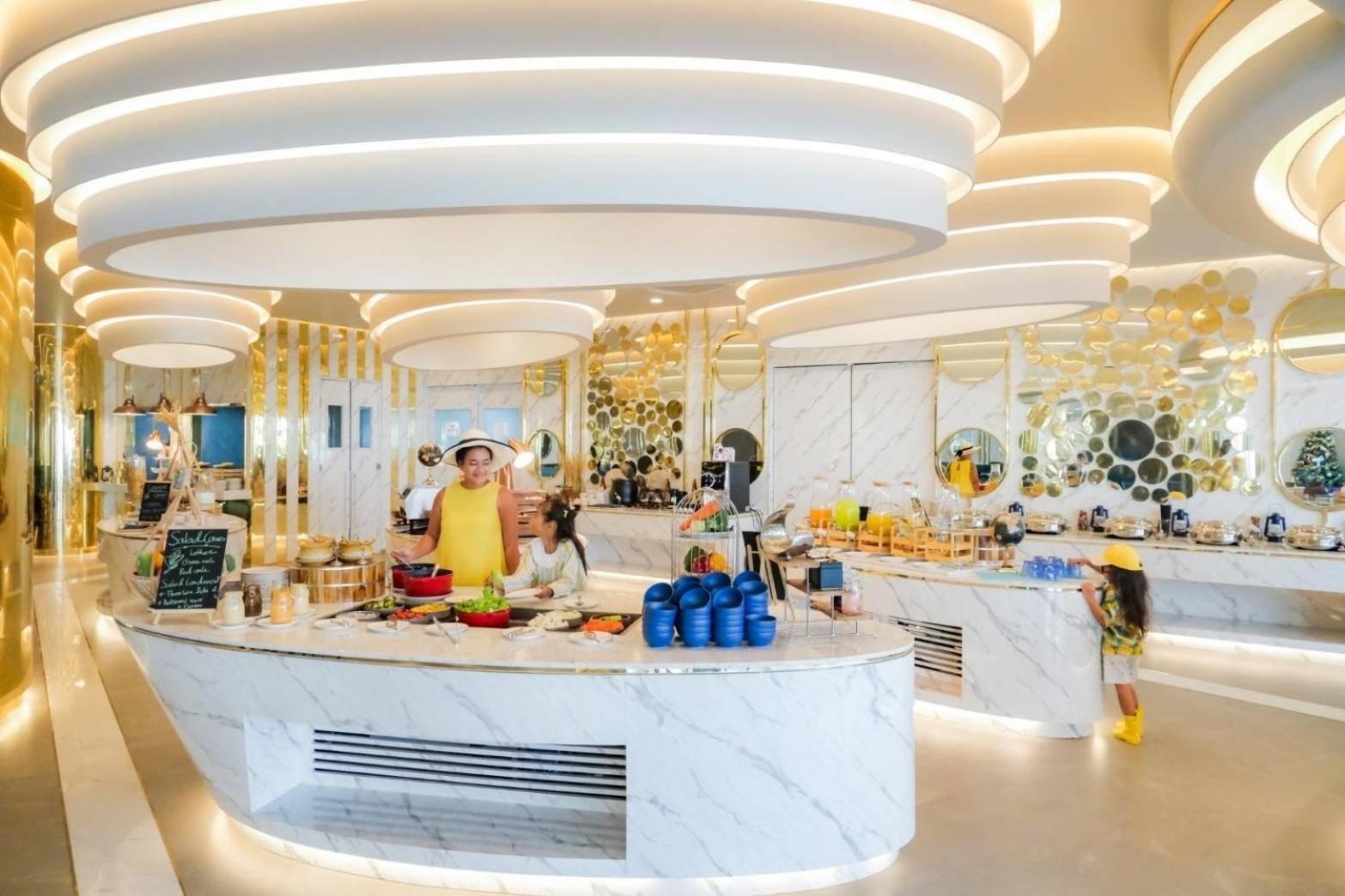 Wyndham La Vita Rawai Phuket Екстер'єр фото